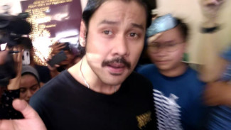 Jadi Godam, Chicco Jerikho Beri 'Warisan' untuk Anak