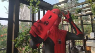 Ada Spiderman di Realme X
