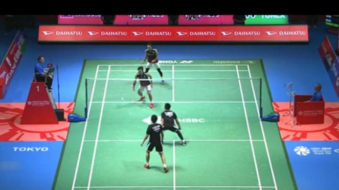 Ahsan/Hendra vs Takeshi/Keigo di Japan Open 2019.