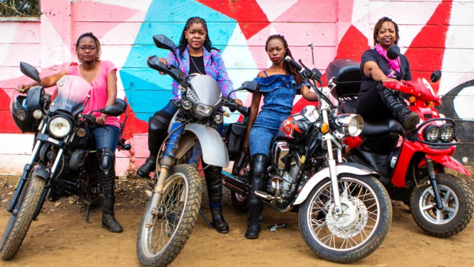 Inked Sisterhood adalah geng motor perempuan di Kenya. - Katie Cashman