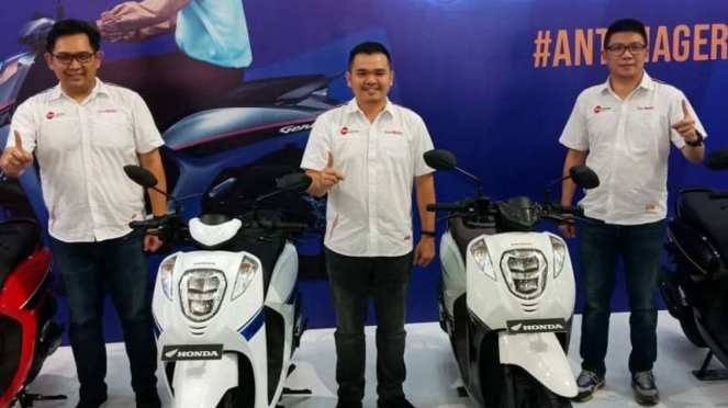 Peluncuran skuter matik Honda Genio di Bandung