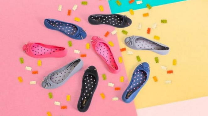 Jelly shoes dari The Little Things She Needs (TLTSN)