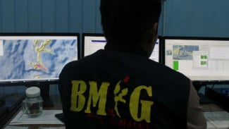 Gelombang Mengecil, BMKG Cabut Peringatan Dini Tsunami di 10 Wilayah RI