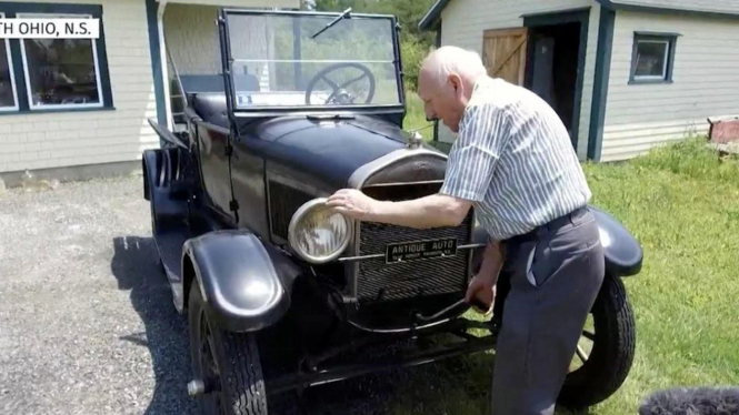 Randall Pitman dan Ford Model T kesayangannya
