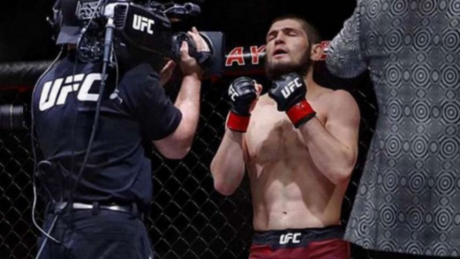 Juara kelas ringan UFC, Khabib Nurmagomedov