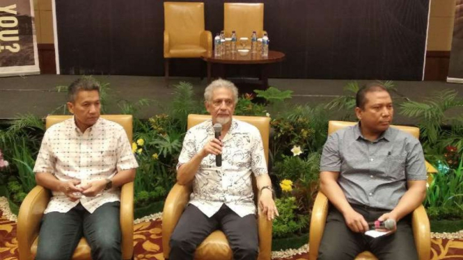 Para pembicara dalam seminar The Present and Future of Bumi  Resources, Indonesia’s Largest Coal Producer. 
