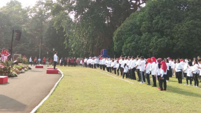 Minggu Pagi, Jokowi Kumpul Bareng Menteri Kabinet Kerja