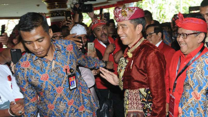 Presiden Jokowi menghadiri Kongres ke V PDI Perjuangan di Bali.