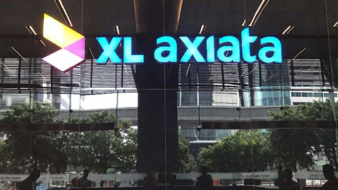 Logo XL Axiata.