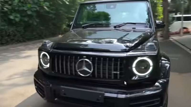 Mobil mewah baru Raffi Ahmad, Mercedes-Benz G63 AMG