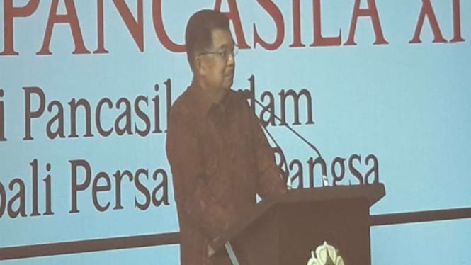 Wakil Presiden Jusuf Kalla saat membuka Kongres Pancasila XI di Balai Senat UGM.