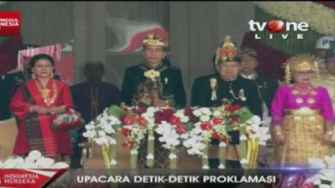 Presiden dan Wakil Presiden saat HUT RI di Istana Negara