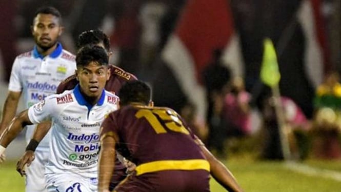 Pertandingan Liga 1 2019 antara PSM Makassar melawan Persib Bandung