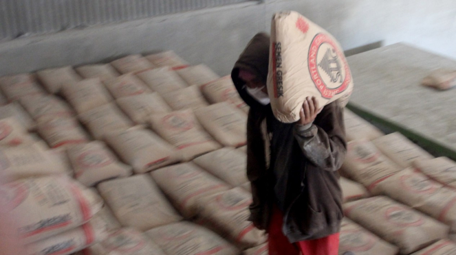 El volumen de las ventas del mercado nacional de cemento alcanza los 13.492 millones de toneladas ,,, cemento indonesio