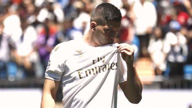 Penyerang Real Madrid, Luka Jovic