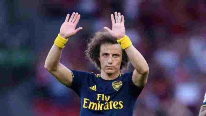 Bek Arsenal, David Luiz.