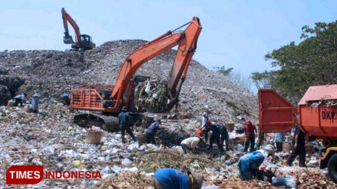 Tumpukan sampah di TPA Winongo Kota Madiun. (Foto: Ito Wahyu Utomo/TIMES Indonesia)