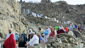 Ziarah ke Gua Hira: Jejak Spiritualitas yang Tak Terlupakan bagi Jemaah Haji