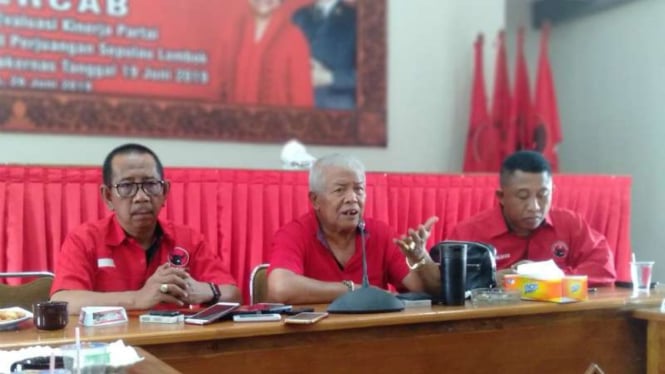 Ketua PDIP Nusa Tenggara Barat Rachmat Hidayat