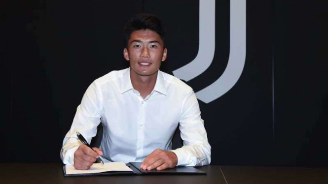 Pemain baru Juventus, Han Kwang-song