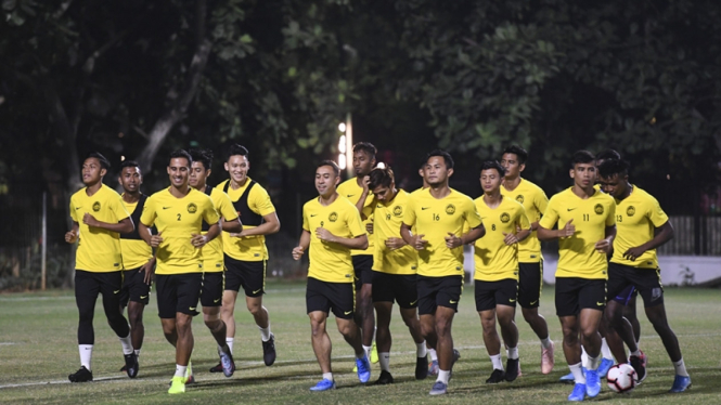 Timnas Malaysia saat berlatih di Lapangan A, Gelora Bung Karno, Senayan