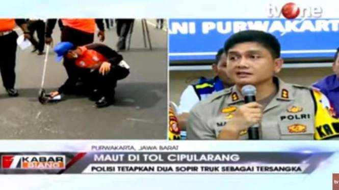 Kapolres Purwakarta Ajun Komisaris Besar Polisi Matrius (kanan) umumkan dua tersangka kasus kecelakaan maut Tol Cipularang, Rabu 4 September 2019.