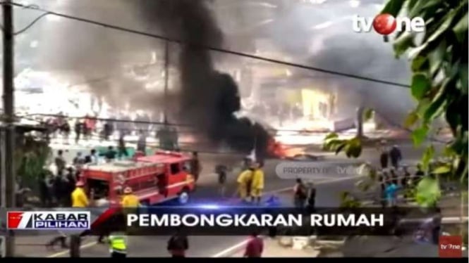 Suasan ricuh pembongkaran puluhan rumah di kawasan Puncak Bogor Rabu 4/9/2019