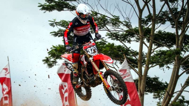 Tim AHRT di Kejurnas Motocross seri pertama 2019