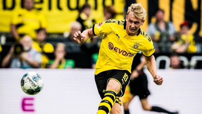 Pemain Borussia Dortmund, Julian Brandt