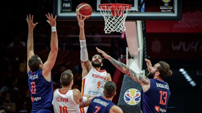 Pertandingan Piala Dunia Basket 2019 antara Spanyol kontra Serbia