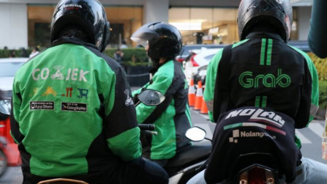 Grab dan Gojek Jalan Tanpa Hukum di Thailand, Akhirnya Pemerintah Setempat Ambil Sikap!. (FOTO: Selular.id.)