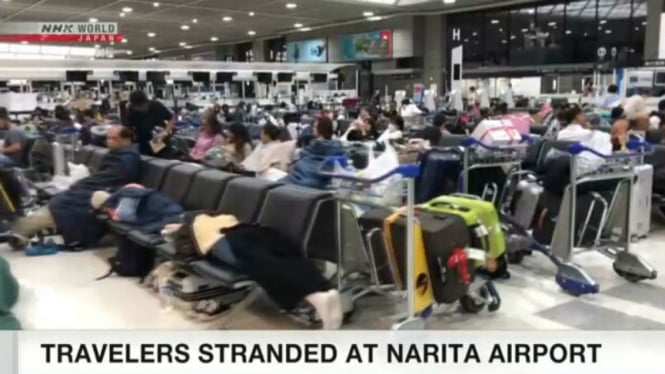 13 Ribu penumpang terlantar di Bandara Narita