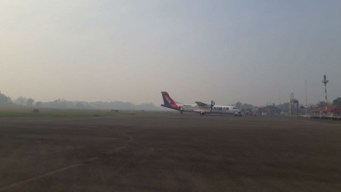 Kabut asap di bandara 