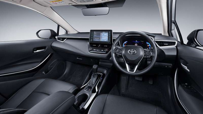 All New Toyota Corolla Altis Hybrid