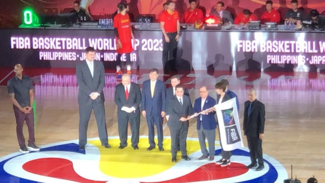 Indonesia, Jepang, dan Filipina menerima bendera FIBA