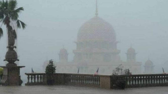 Putrajaya Malaysia diserbu kabut asap