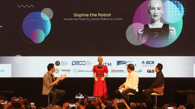Melihat Robot Tercerdas di Dunia Kenakan Kebaya, Robot Sophia