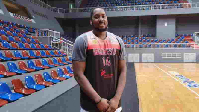 Calon pemain Tim Nasional basket putra, Denzel Bowles