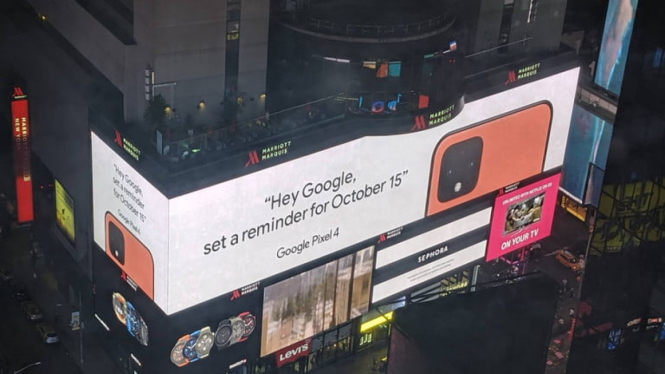 Iklan Google Pixel 4 di Time Square