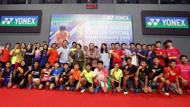 Pembukaan turnamen 10th Yonex-Sunrise Doubles Special Championships 2019
