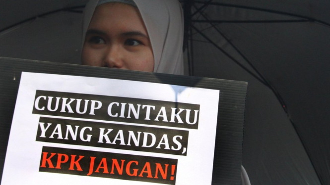 Demo di Malang, menentang revisi UU KPK. - Antara