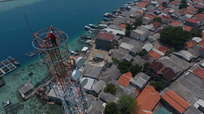 Perawatan Tower Telekomunikasi di Kepulauan Seribu