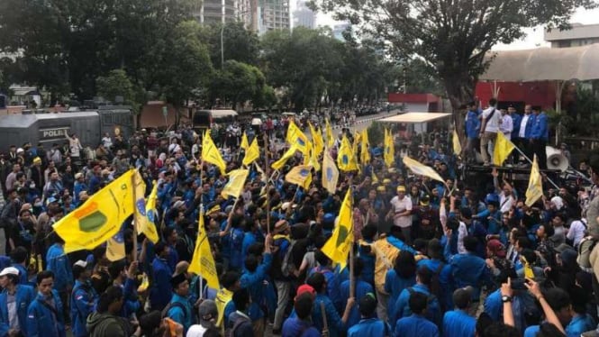 PMII menggelar aksi demonstrasi di depan Gedung KPK, Jumat, 20 September 2019.