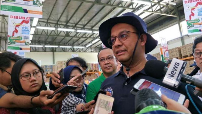 Gubernur DKI Jakarta Anies Baswedan di Kepulauan Seribu