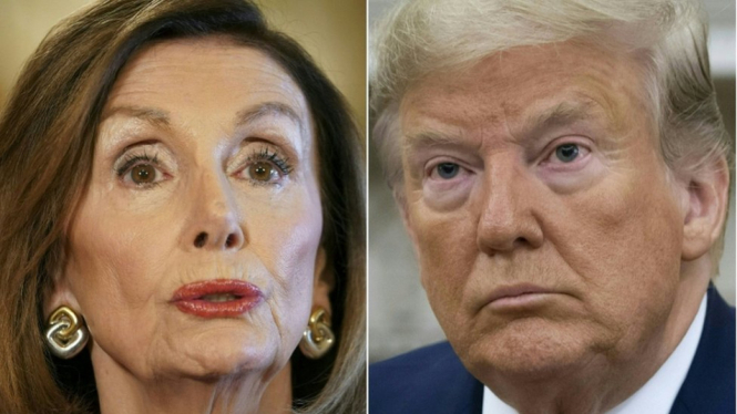 Ketua DPR AS, Nancy Pelosi (kiri), mengumumkan penyelidikan resmi untuk memakzulkan Presiden Amerika Serikat, Donald Trump (kanan), seraya mengatakan presiden "harus dimintai pertanggungjawaban".-AFP/Getty Images