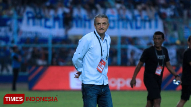 Pelatih Arema Fc, Milomir Seslija, (FOTO: Tria/TIMES Indonesia)