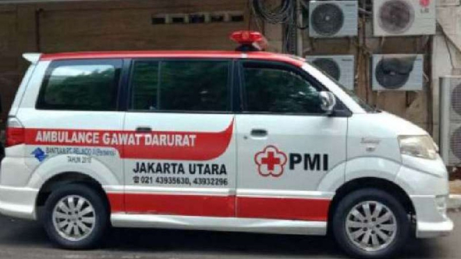 Satu dari delapan mobil ambulans di Polda Metro Jaya.