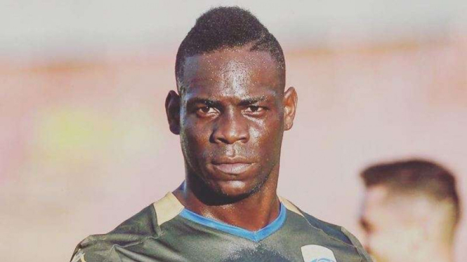 Penyerang Brescia, Mario Balotelli