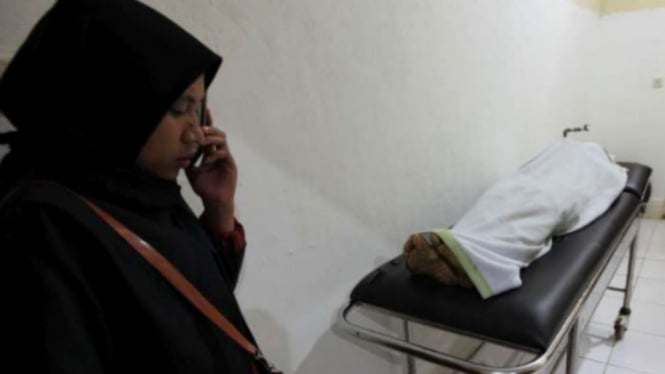 Jenazah almarhum Immawan Randi (21) berada di ruang jenazah RS Abunawas Kendari