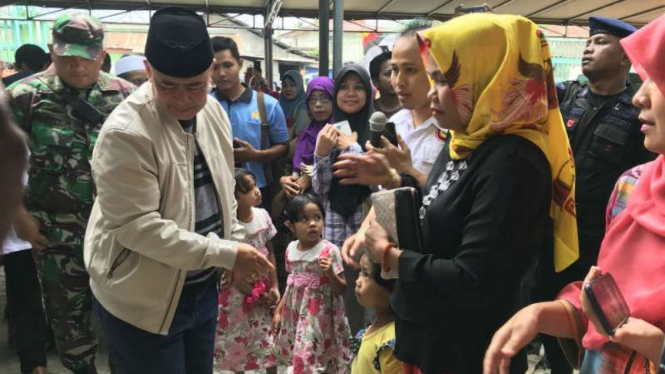 Wakil Gubernur (Wagub) Sumatera Barat, Nasrul Abit dan warga Minang di Jayapura.